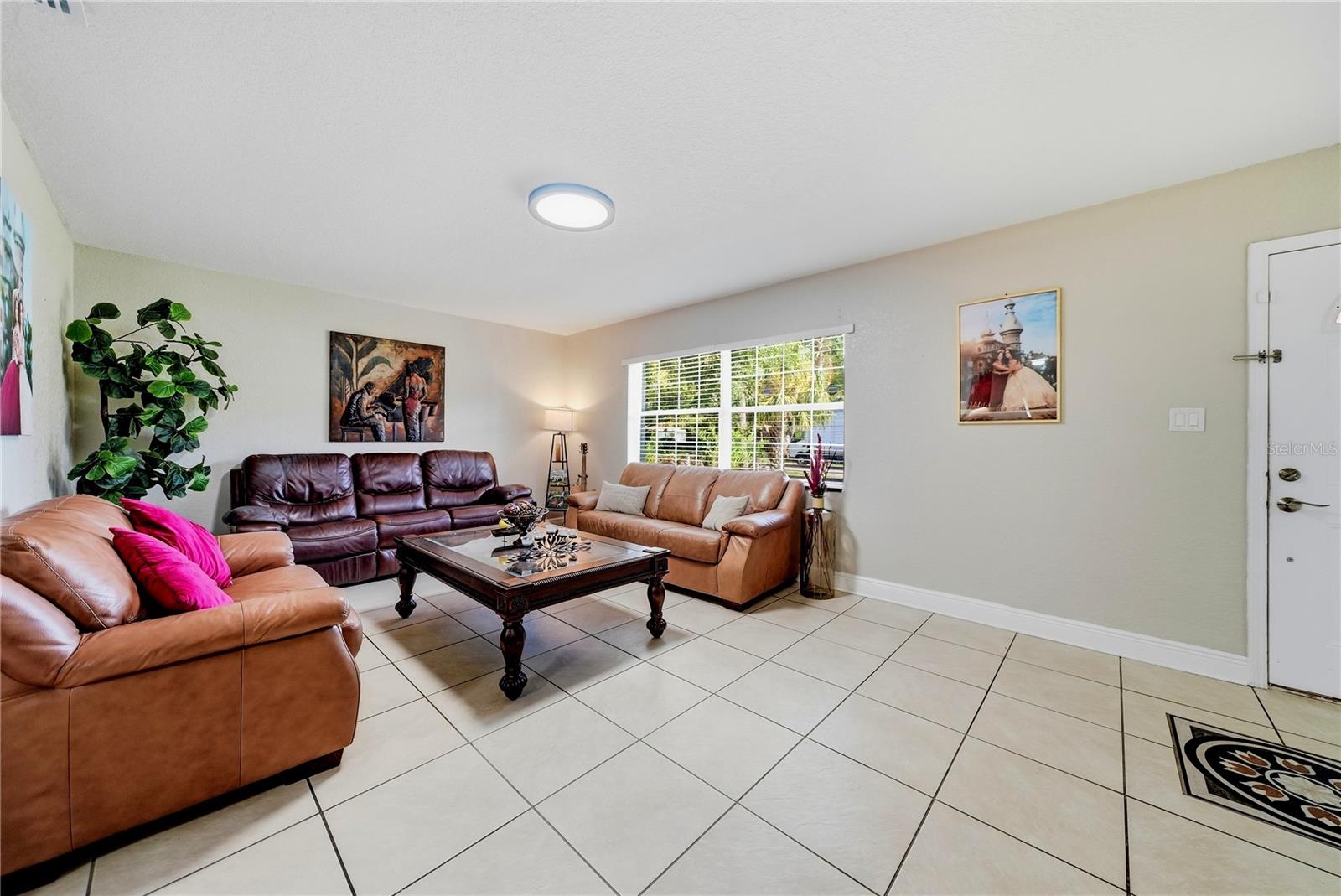 3006 W SAINT CONRAD ST — photo 12
