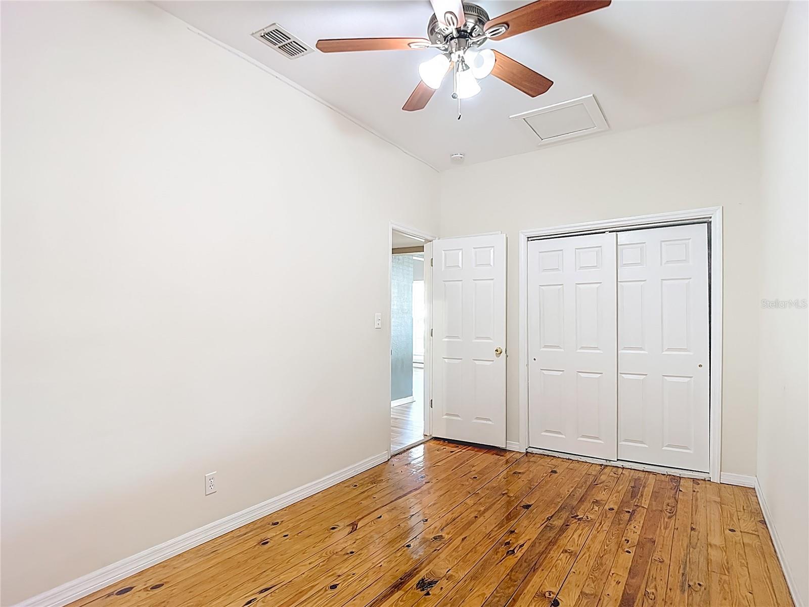 3002 W ARCH ST — photo 32