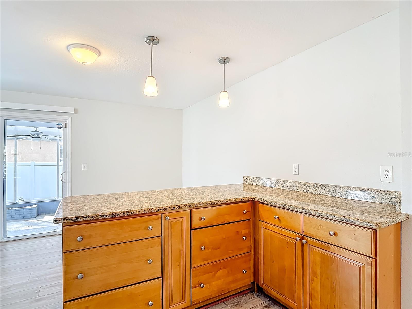 3002 W ARCH ST — photo 24