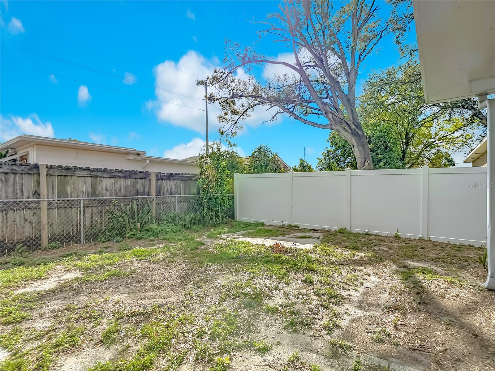 3002 W ARCH ST — photo 57