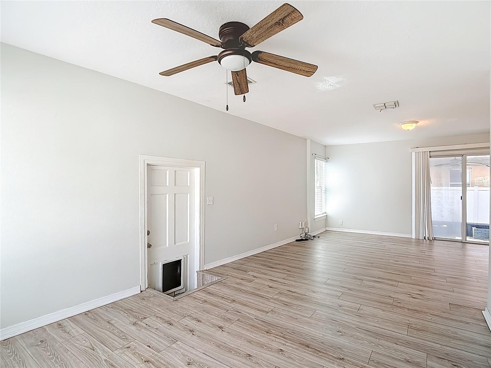 3002 W ARCH ST — photo 29