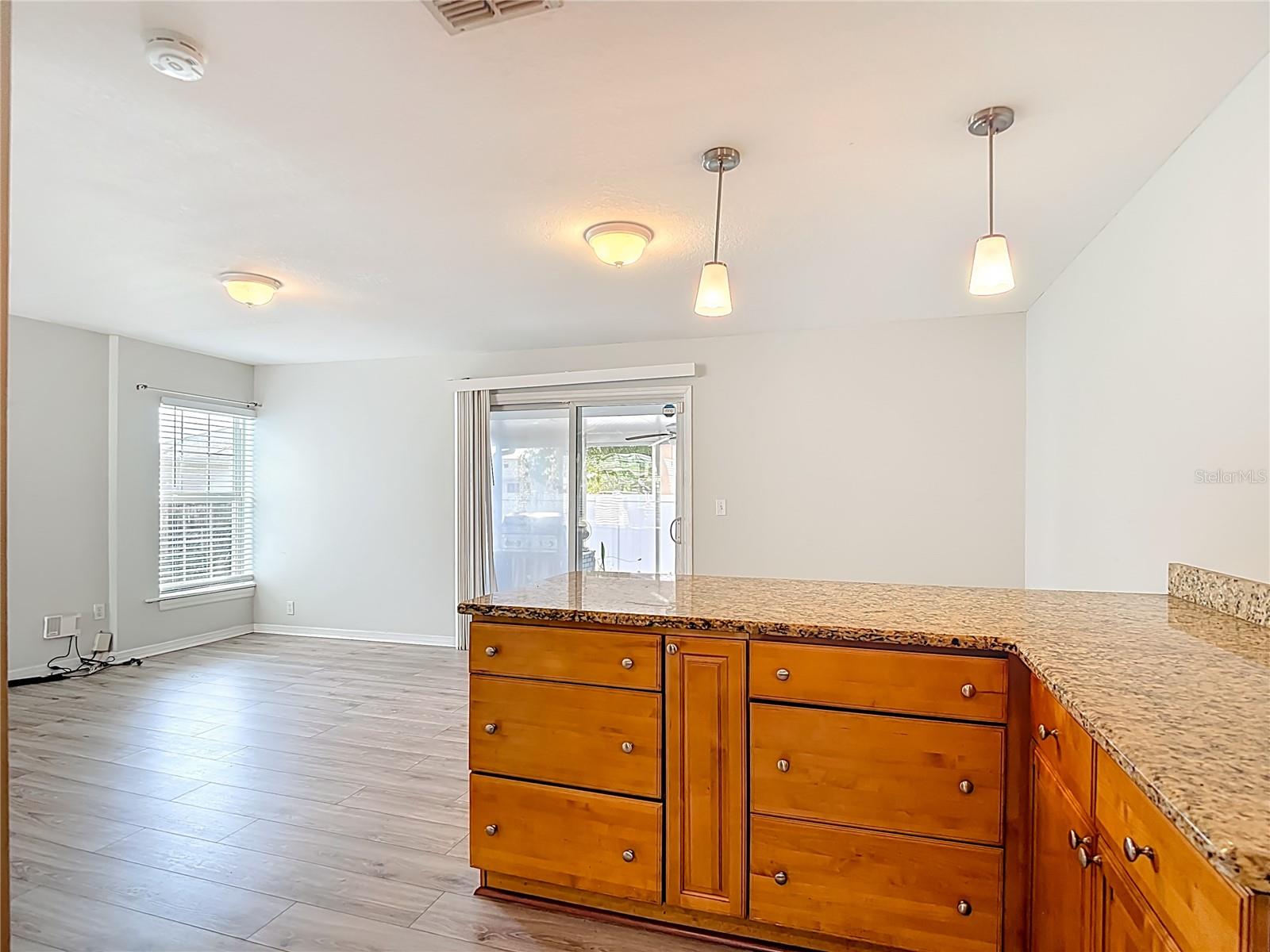 3002 W ARCH ST — photo 23
