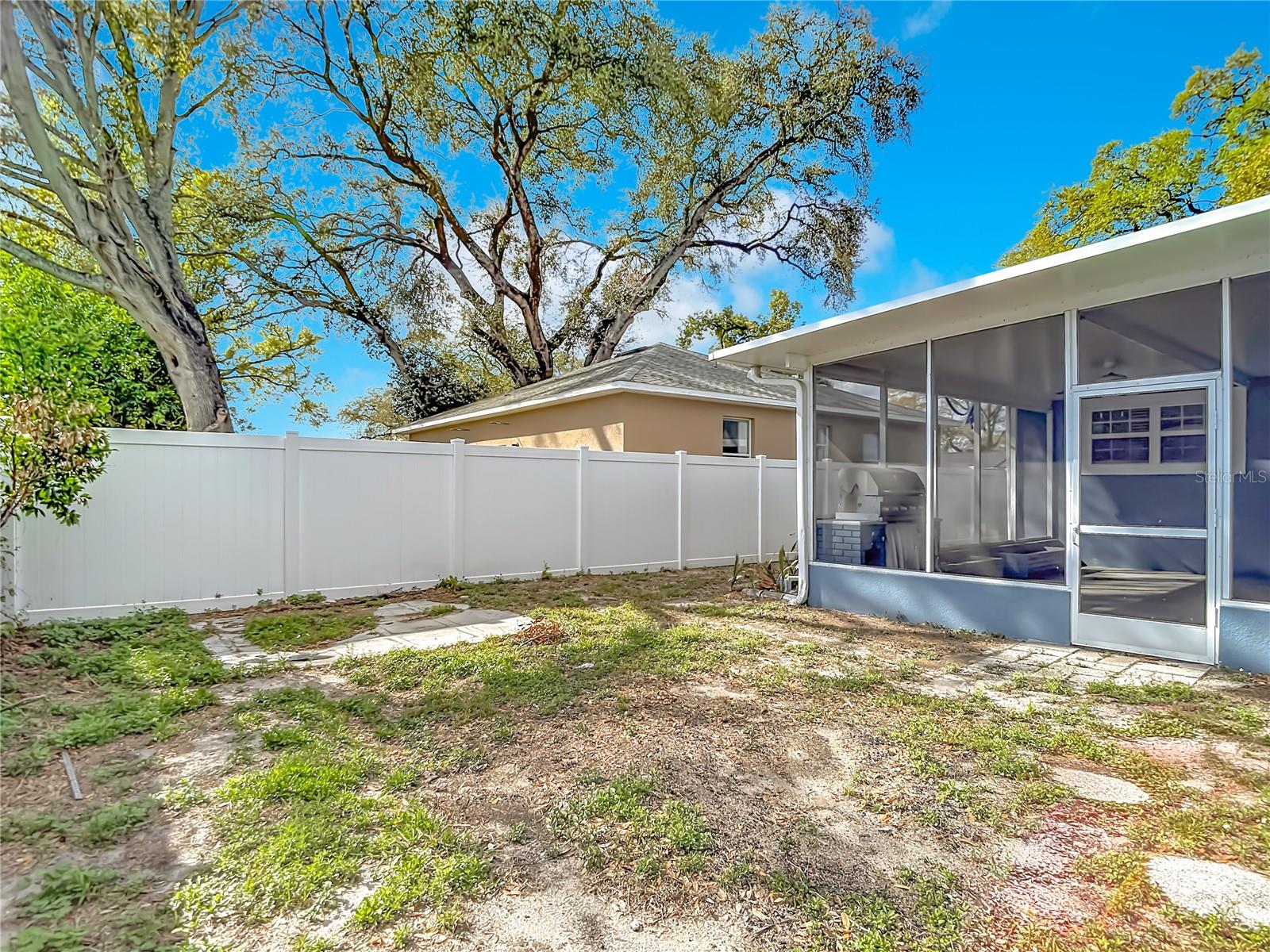 3002 W ARCH ST — photo 58