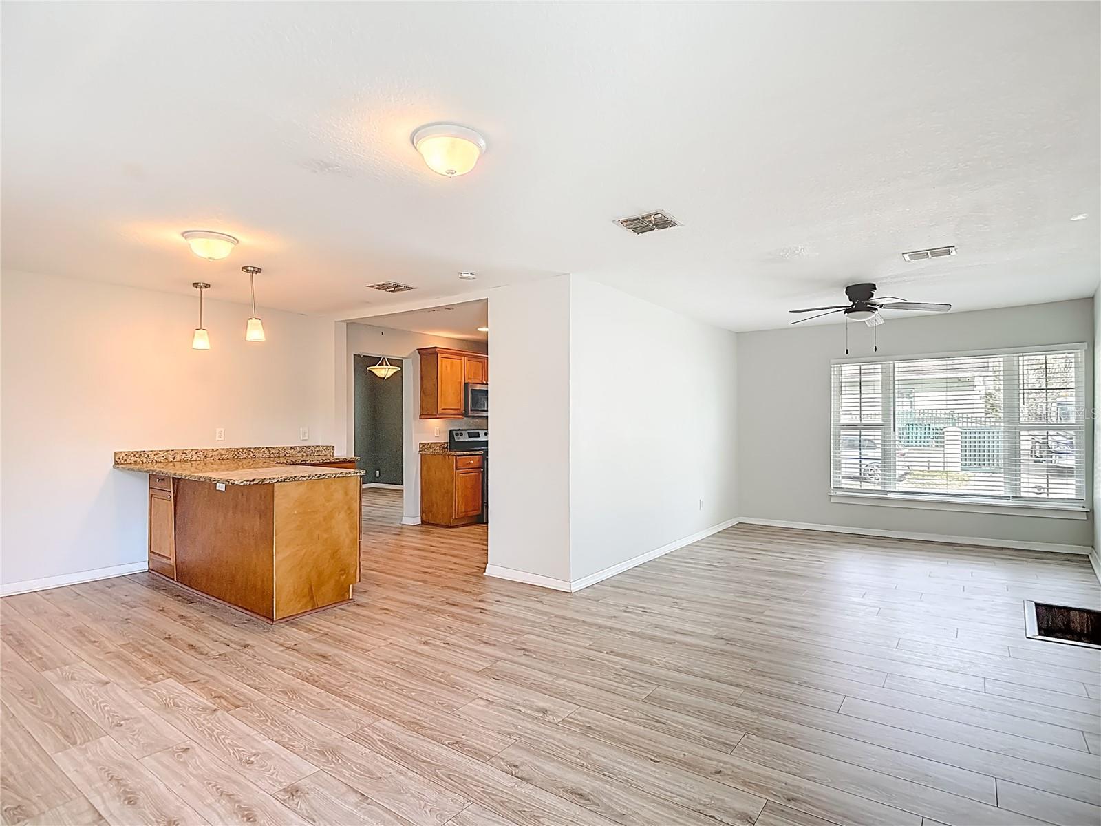 3002 W ARCH ST — photo 27