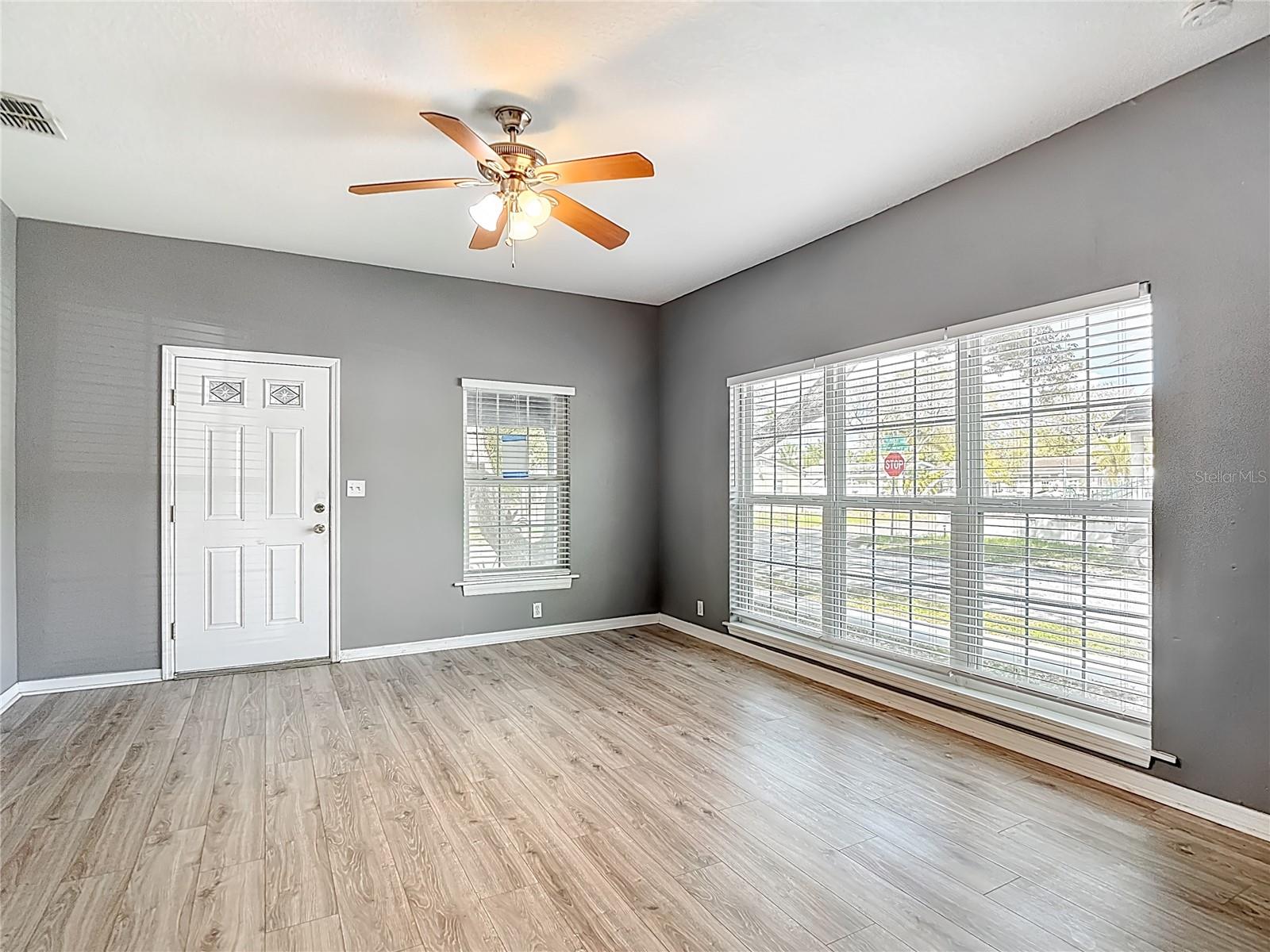 3002 W ARCH ST — photo 13