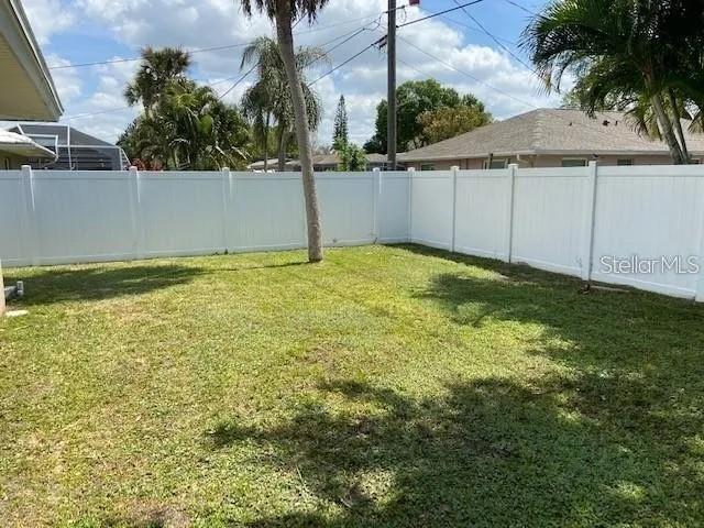 3654 PIN OAKS ST — photo 16