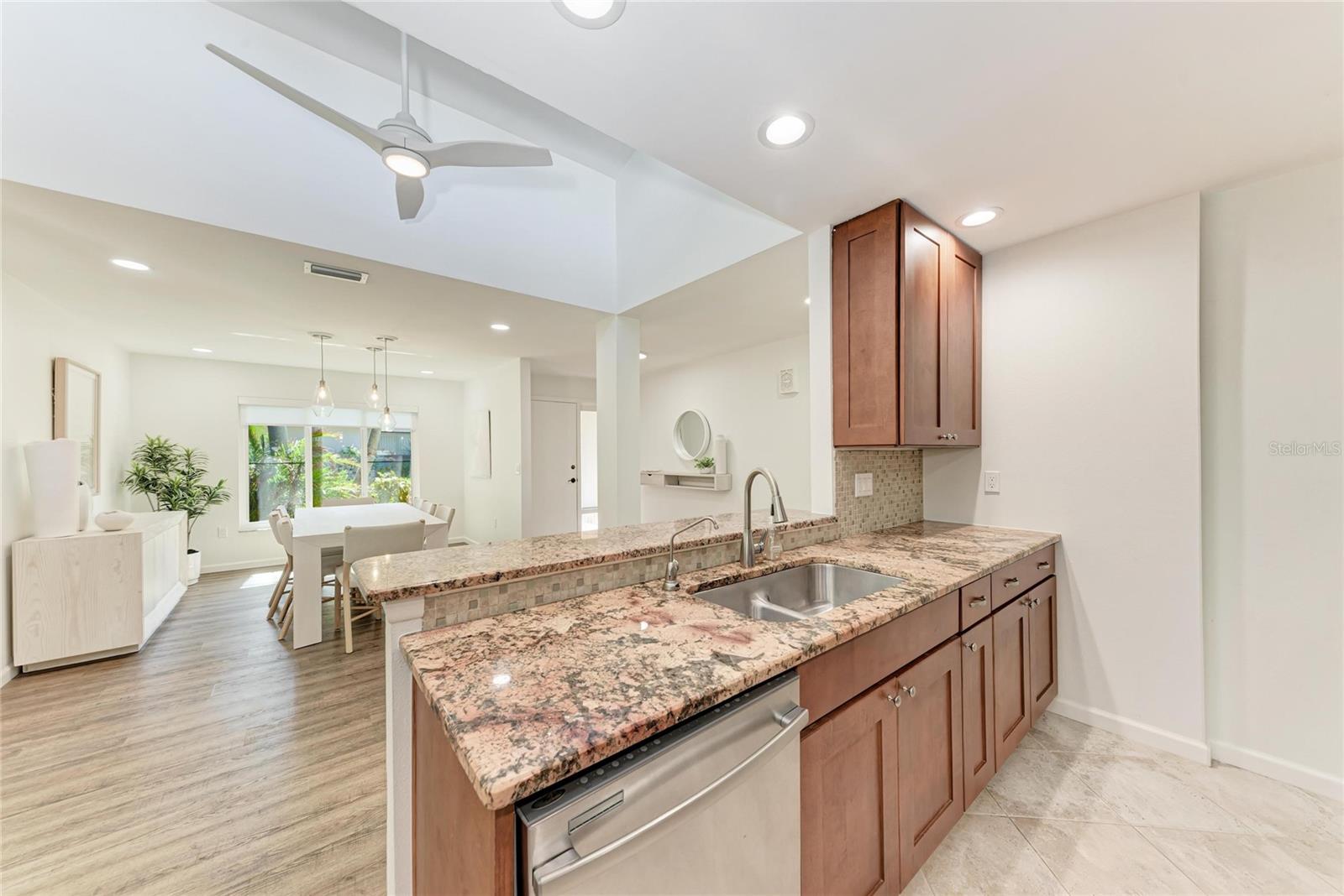 6416 WOOD OWL CIR — photo 11