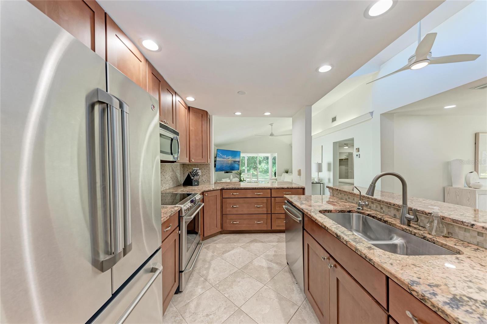 6416 WOOD OWL CIR — photo 13