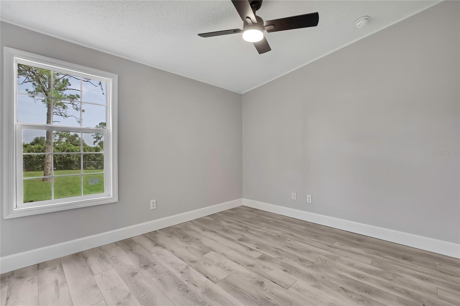 36125 WHITE FIR WAY — photo 32