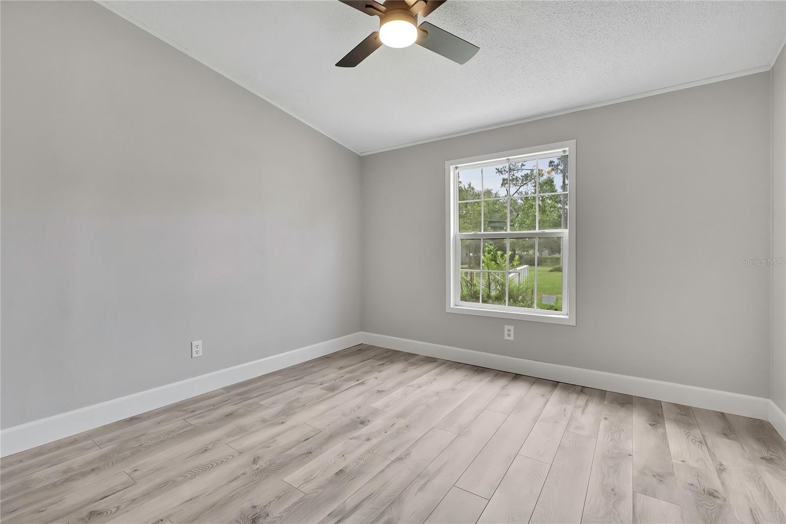 36125 WHITE FIR WAY — photo 35