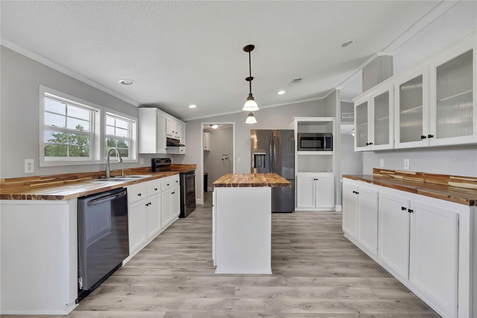 36125 WHITE FIR WAY — photo 11