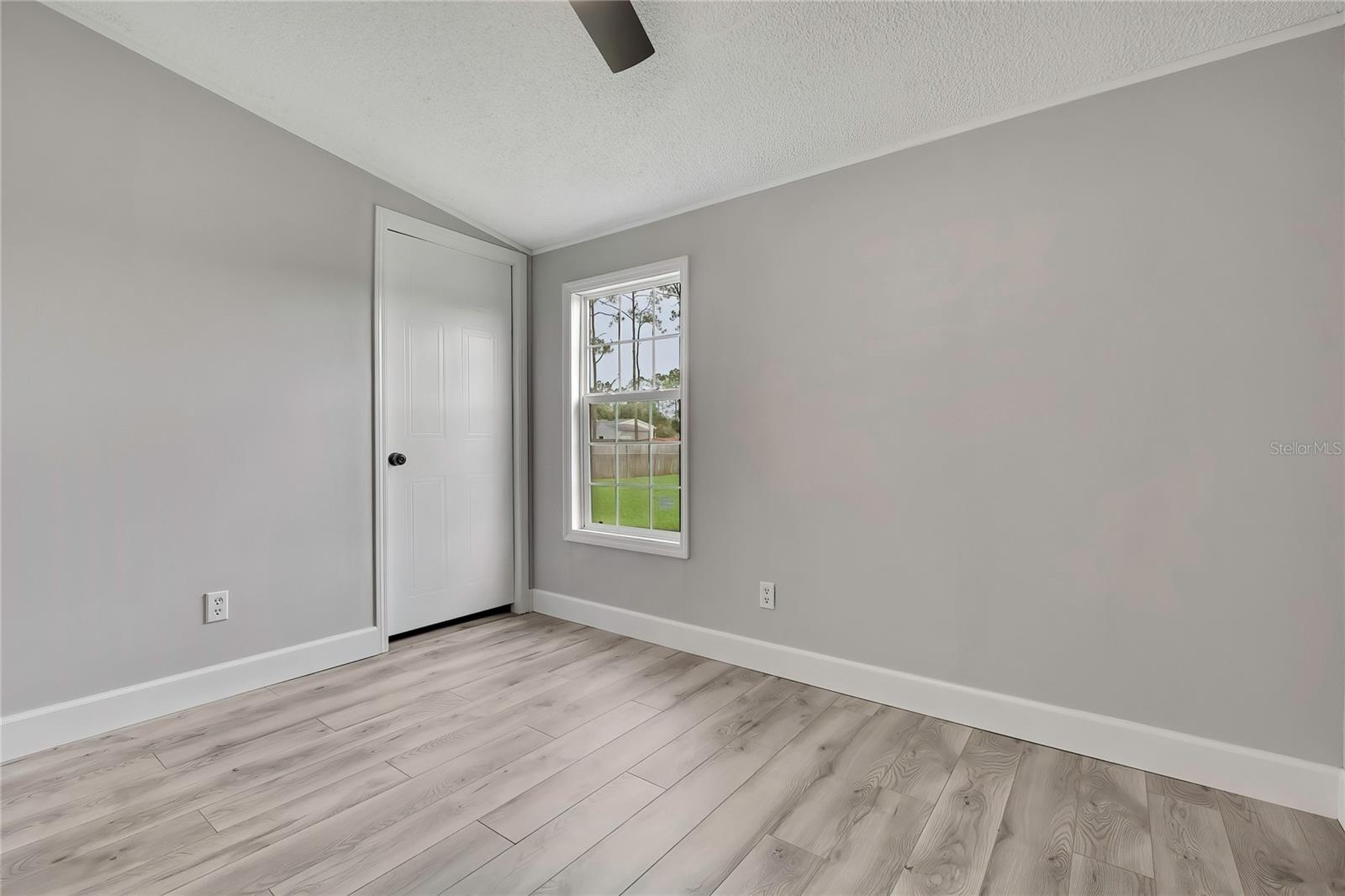 36125 WHITE FIR WAY — photo 33