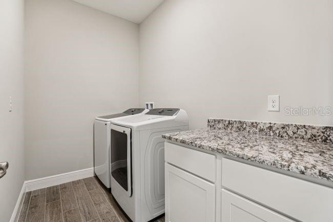 3714 ROMA CT — photo 30