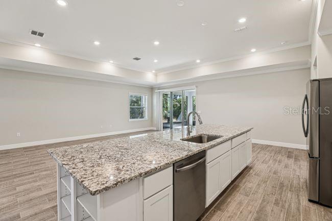 3714 ROMA CT — photo 10