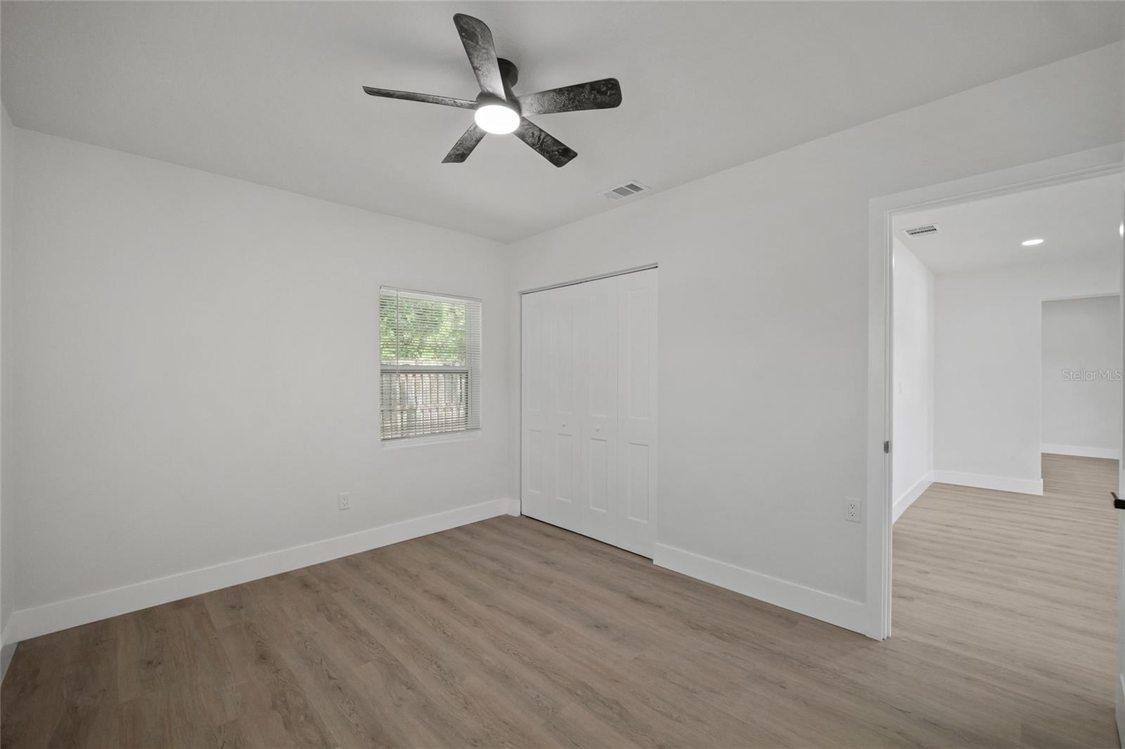 412 20TH AVE W — photo 22