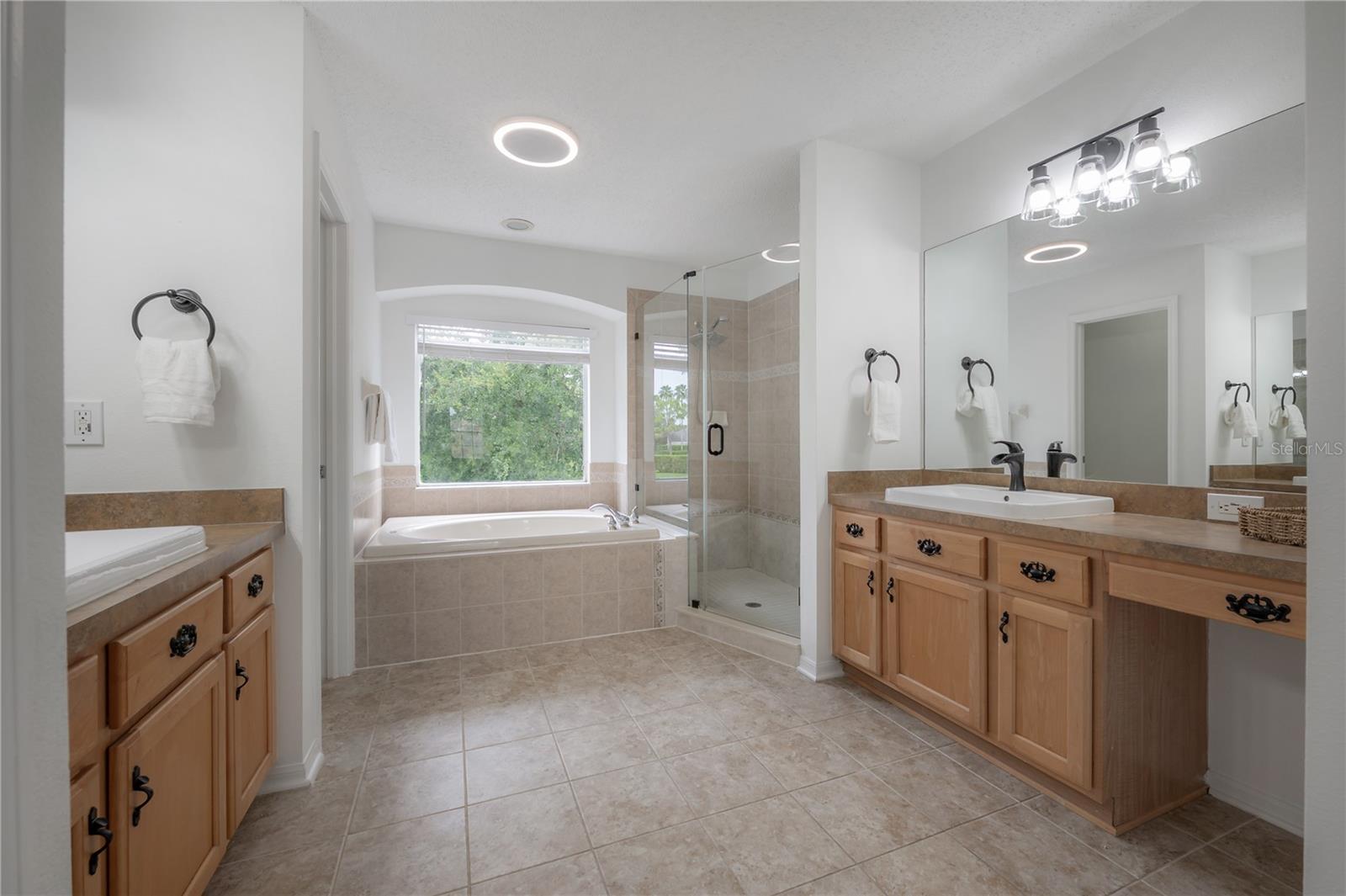 4716 MAPLETREE LOOP — photo 13
