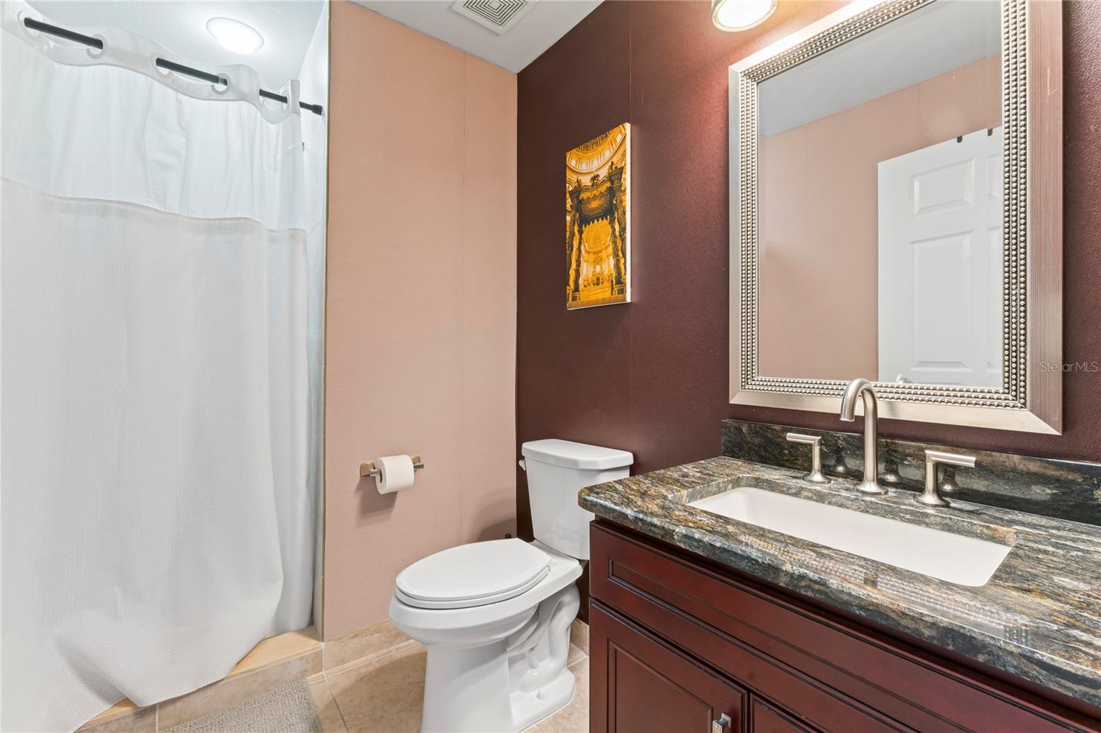 1108 N FRANKLIN ST #707 — photo 28