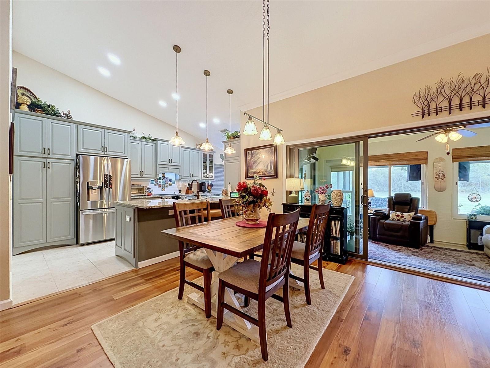 18412 BENT PINE DR — photo 22