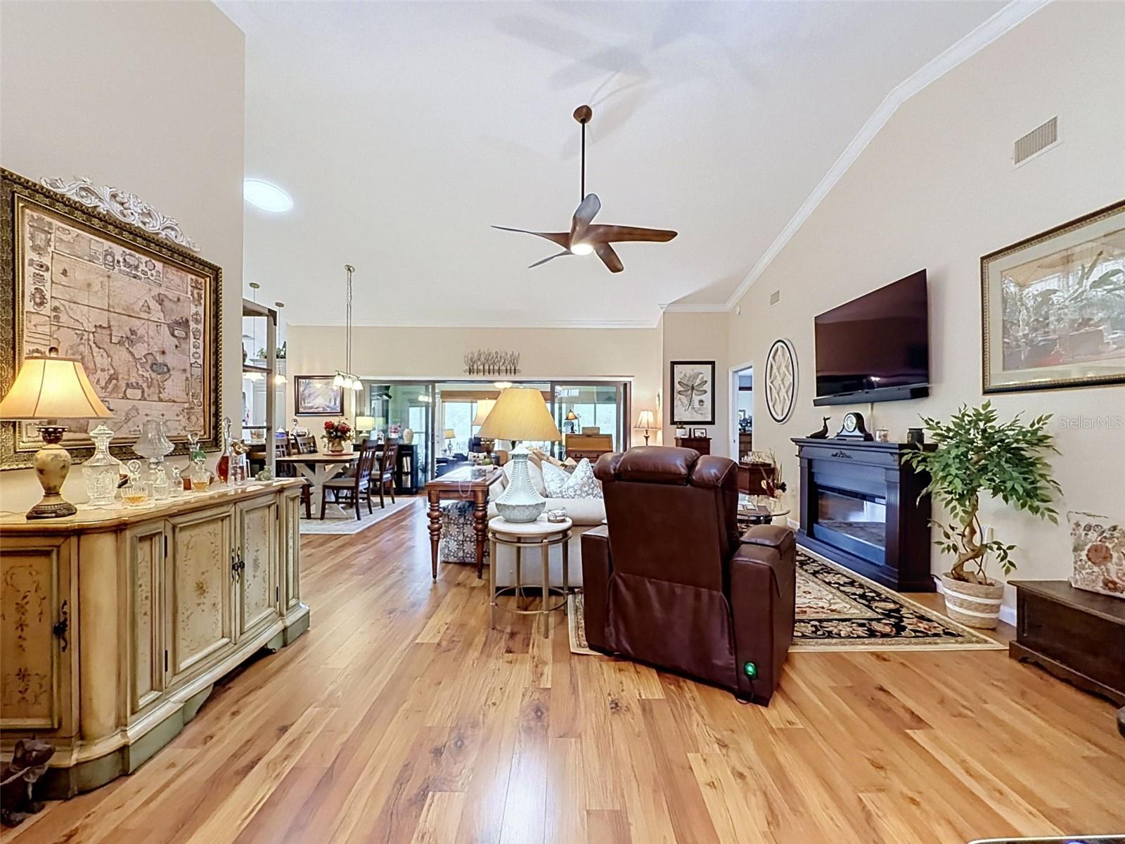 18412 BENT PINE DR — photo 5