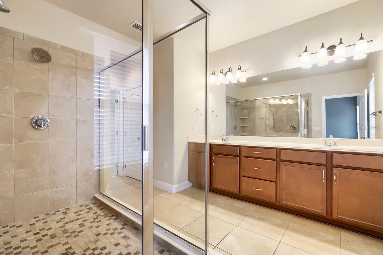 11724 CASA LAGO LN — photo 30
