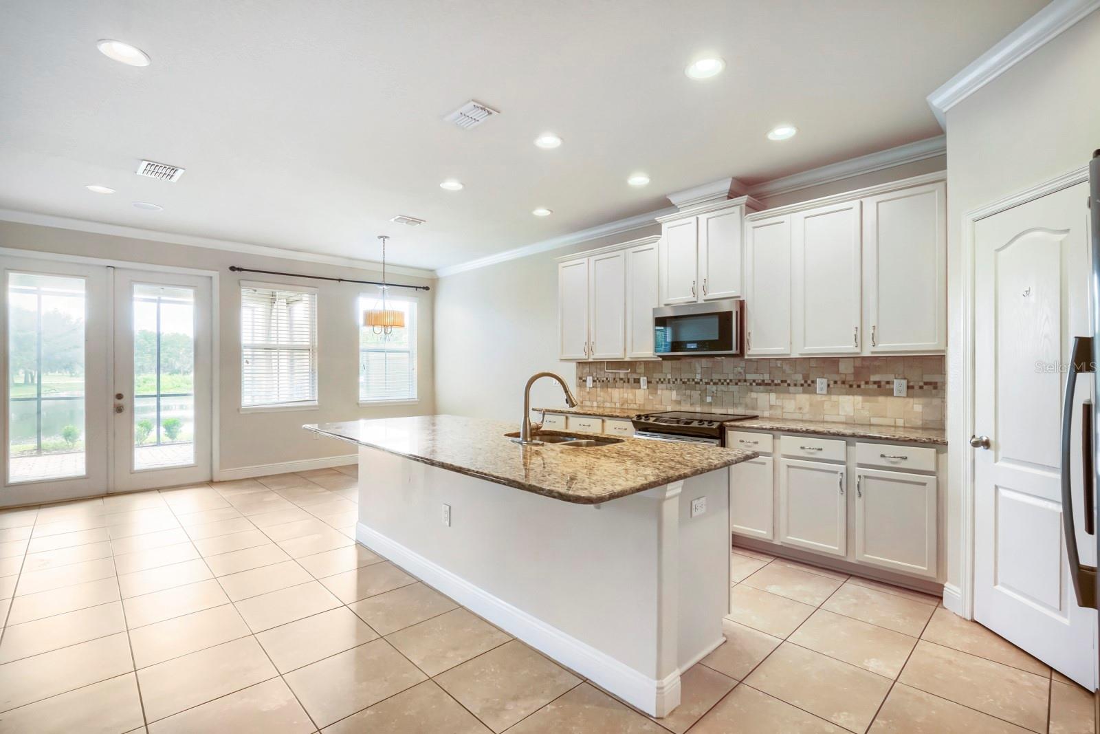 11724 CASA LAGO LN — photo 12