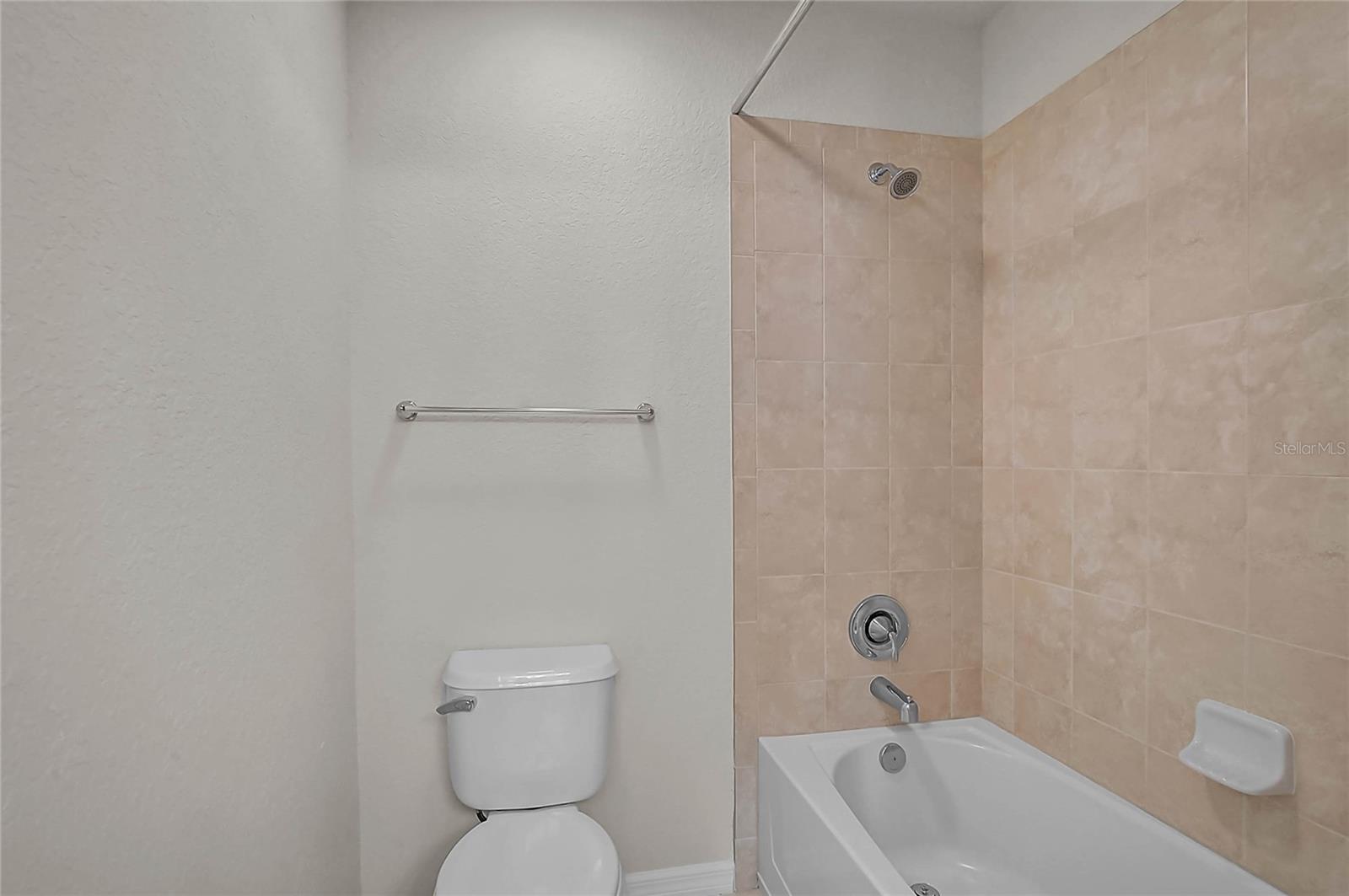 11691 BREADFRUIT LN — photo 32