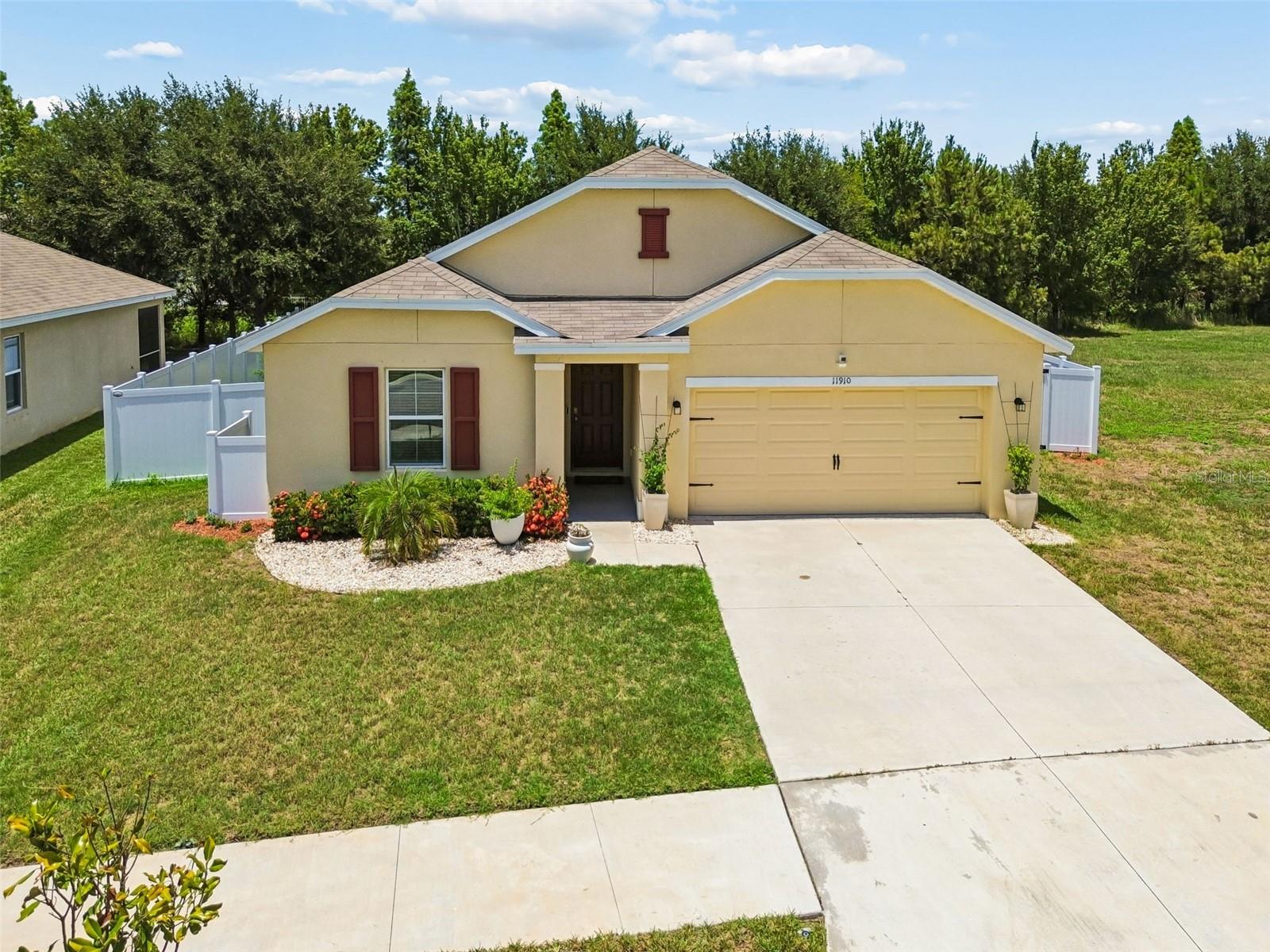 11910 LITTLE VIOLET CIR — photo 34