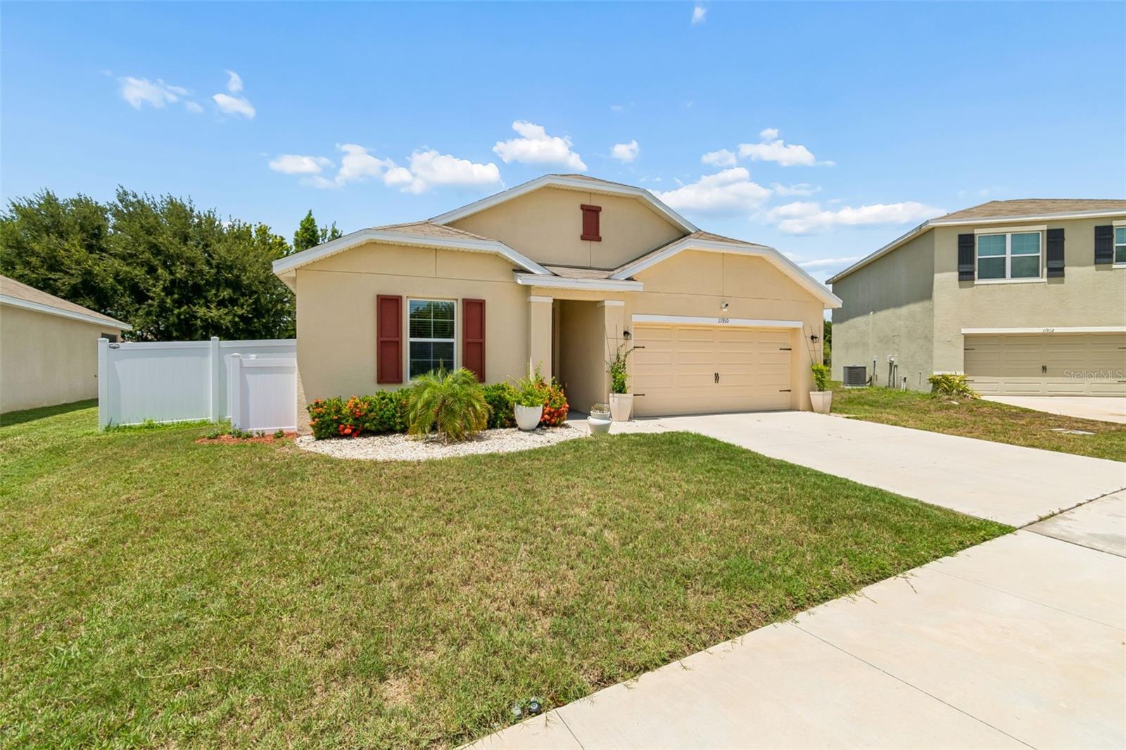 11910 LITTLE VIOLET CIR — photo 3