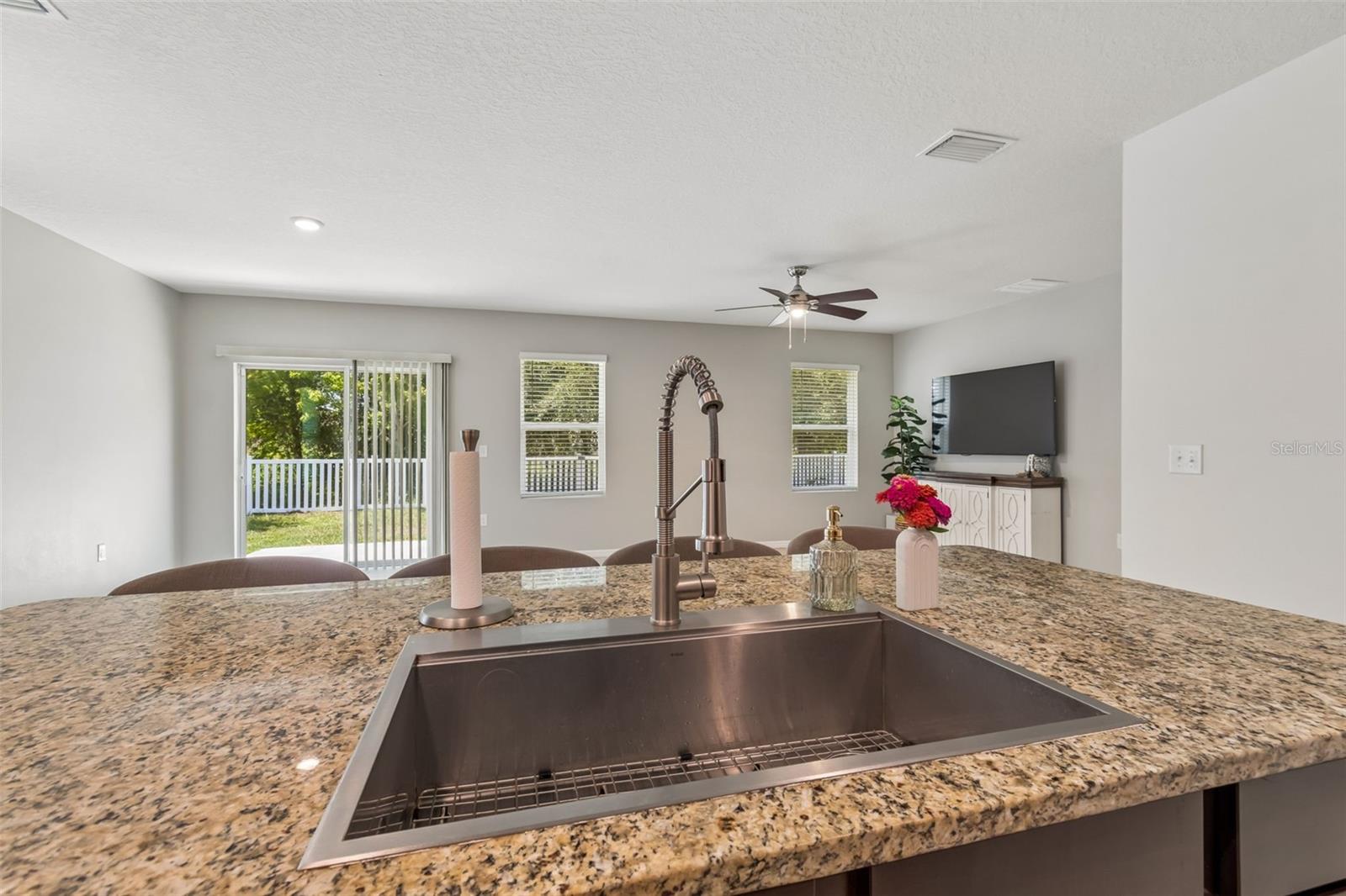 11910 LITTLE VIOLET CIR — photo 8