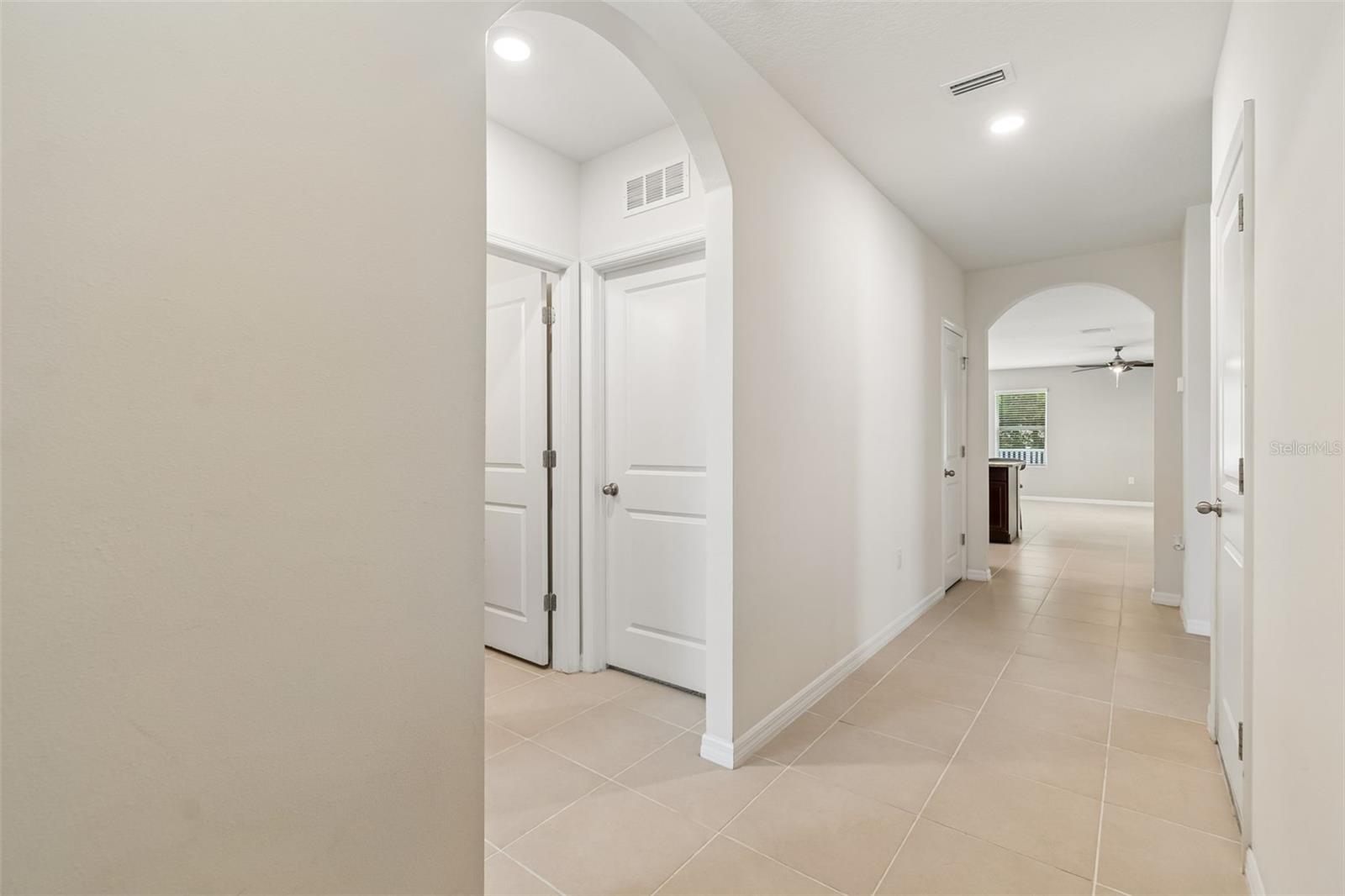 11910 LITTLE VIOLET CIR — photo 6