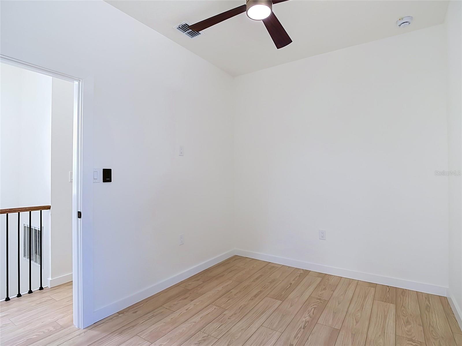 2410 E 20TH AVE — photo 27