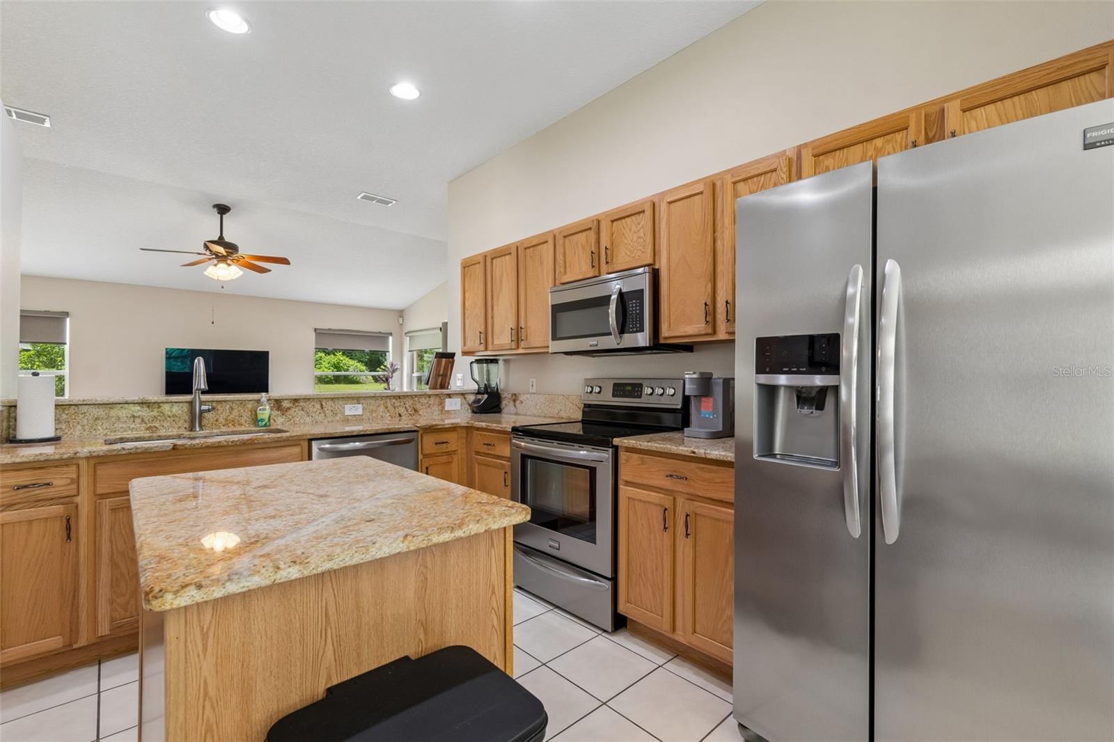20942 SUNSWEET CT — photo 6