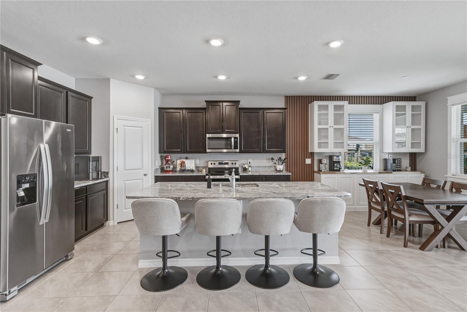 8382 BOWER BASS CIR — photo 18