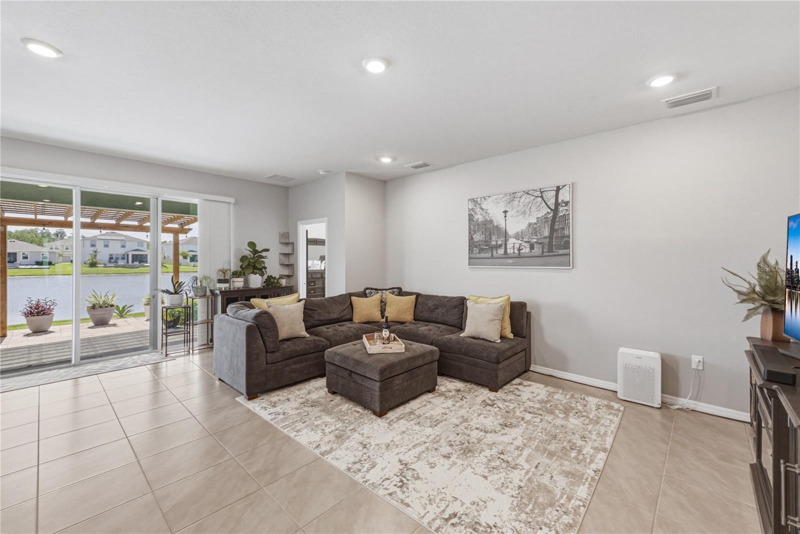 8382 BOWER BASS CIR — photo 15
