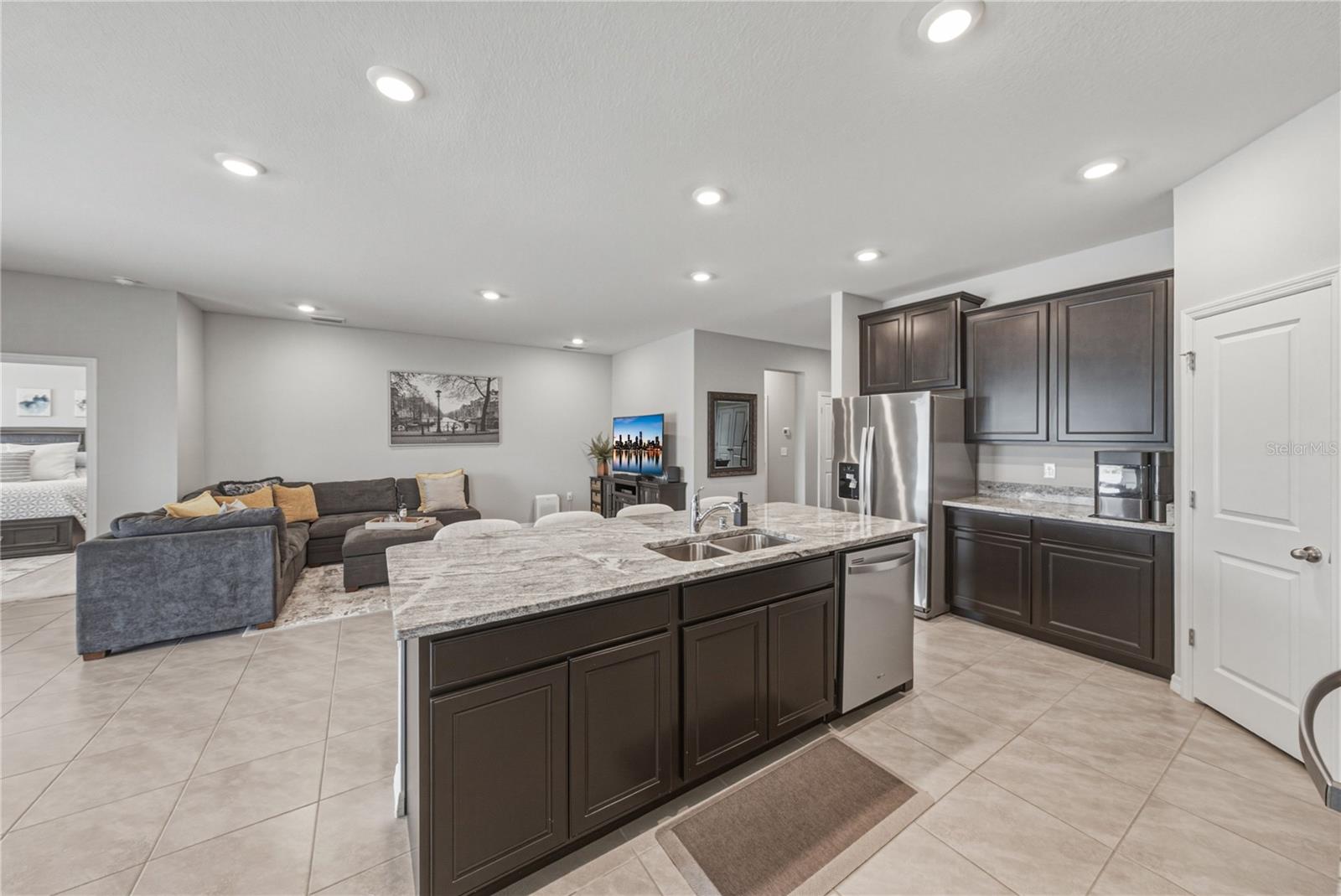 8382 BOWER BASS CIR — photo 22