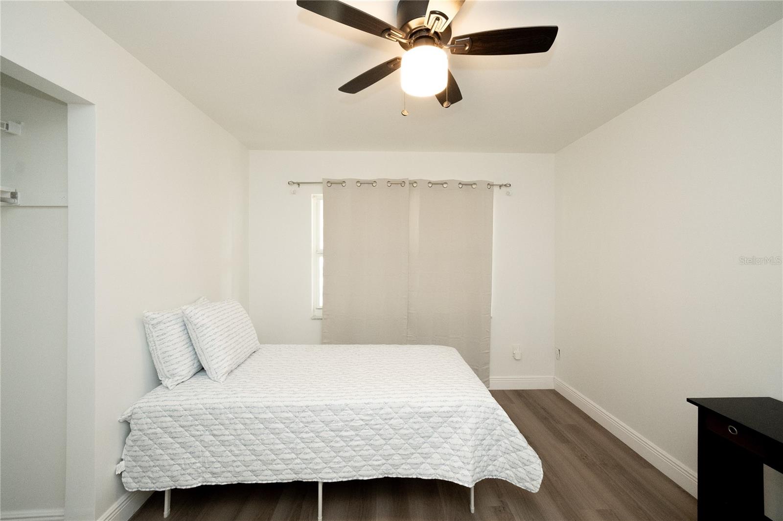 8413 MILLWOOD DR — photo 15