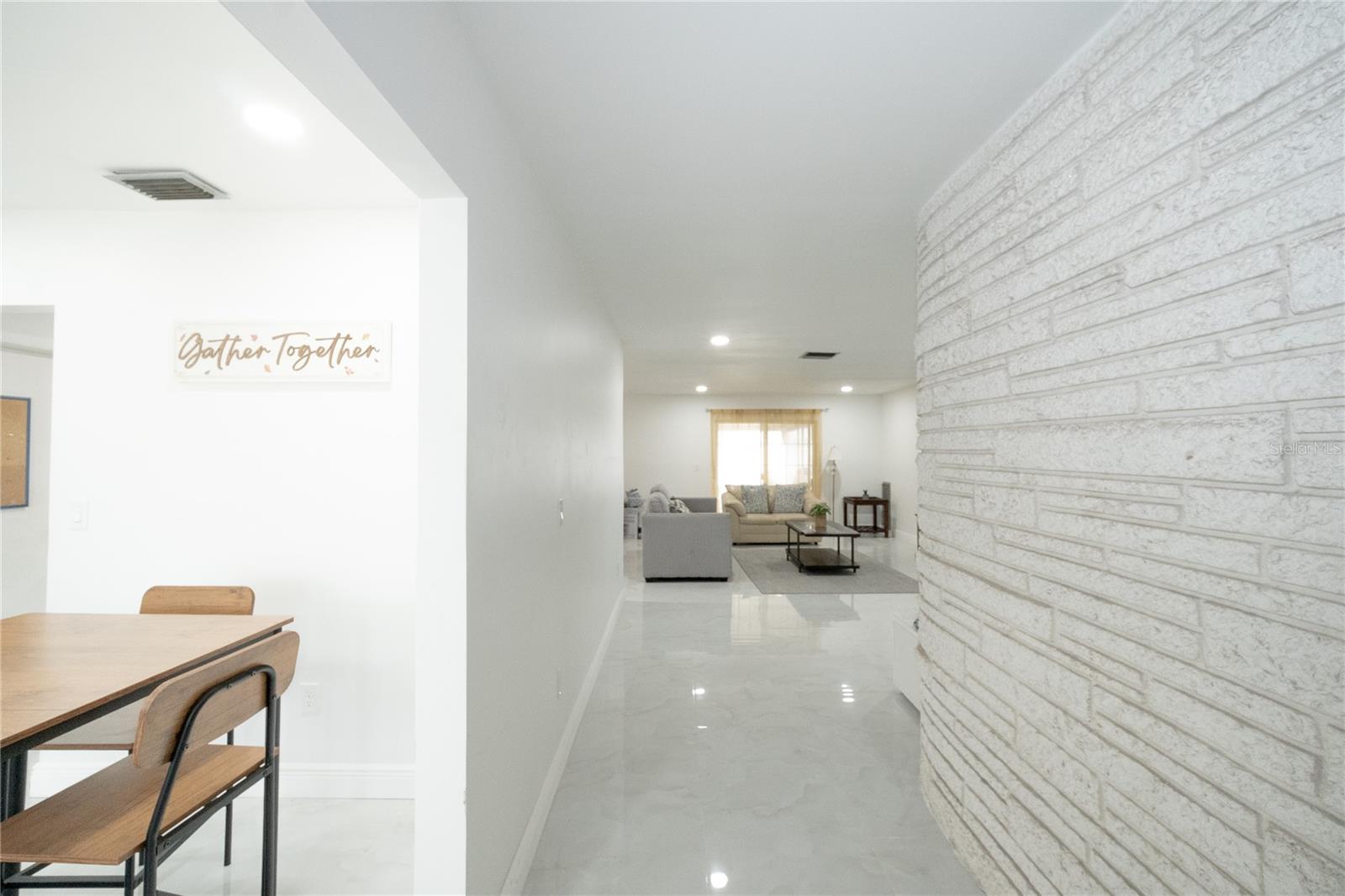 8413 MILLWOOD DR — photo 2