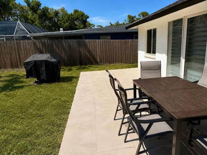 4760 CAMPHOR AVE — photo 10