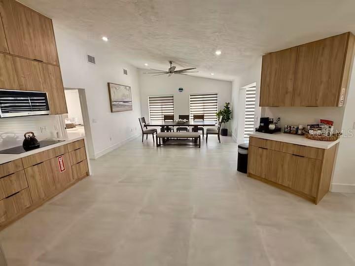 4760 CAMPHOR AVE — photo 4