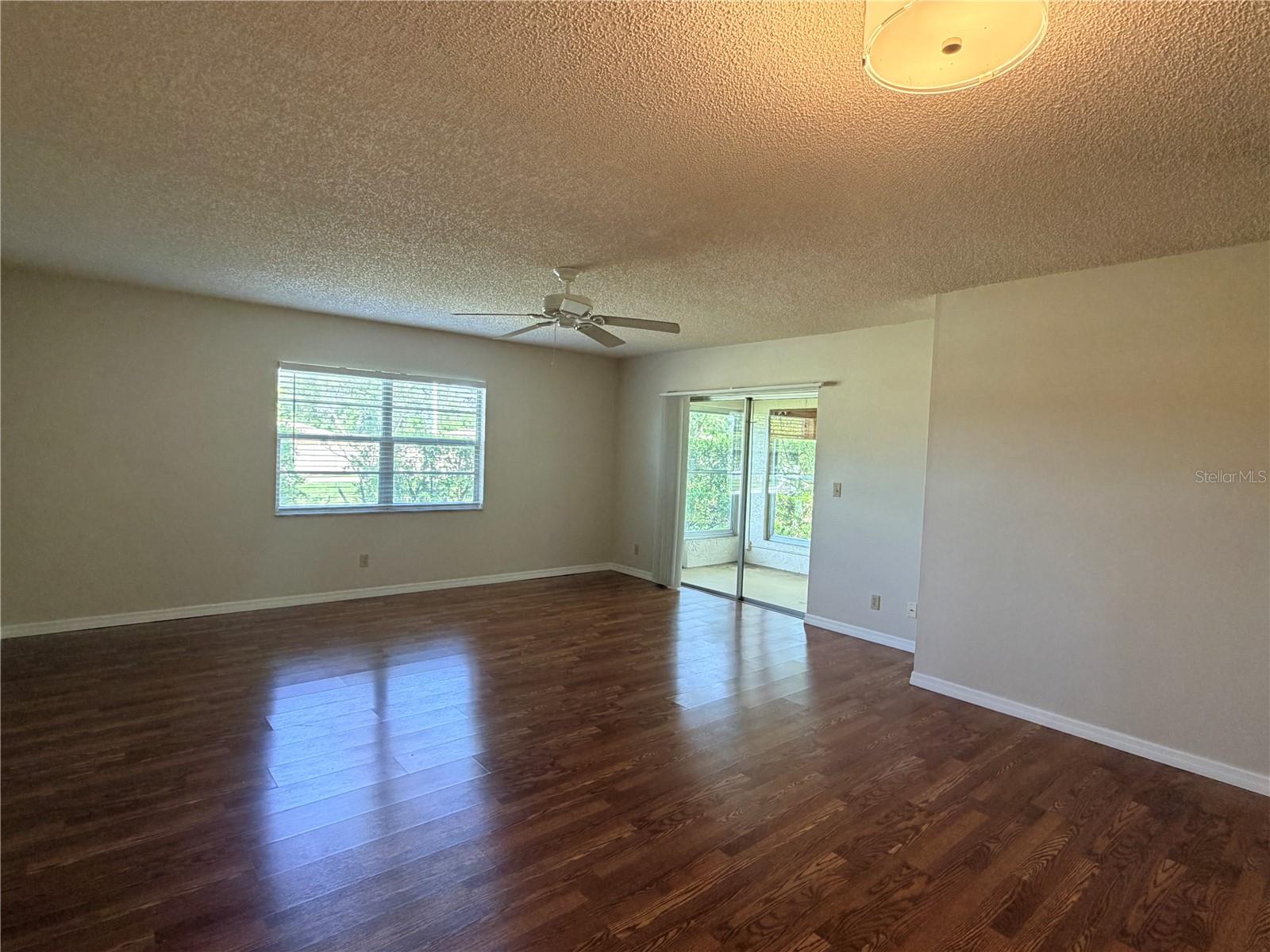 3417 ROCHELLE CT — photo 18