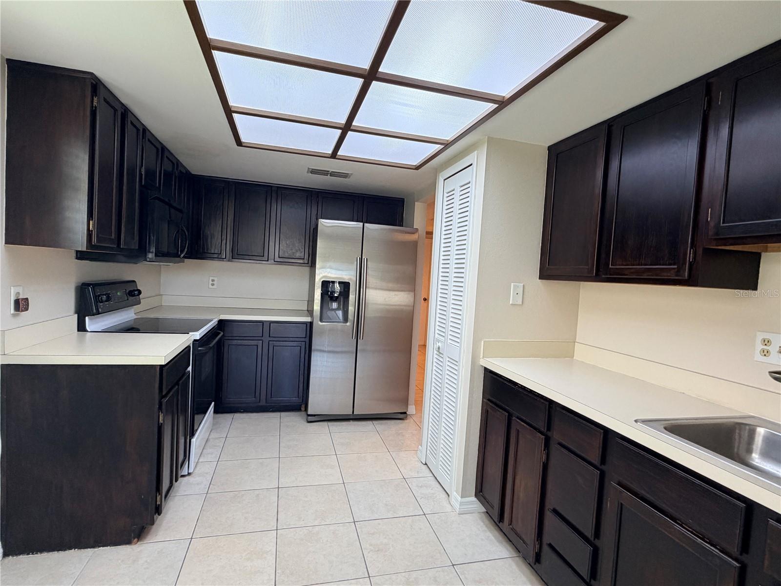 3417 ROCHELLE CT — photo 13
