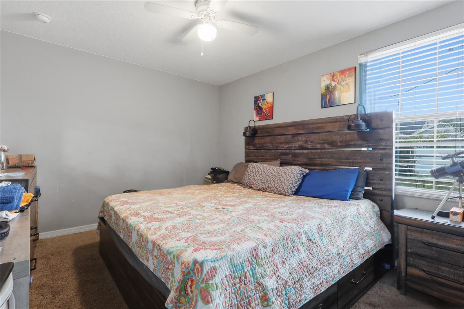2215 E COLUMBUS DR — photo 17