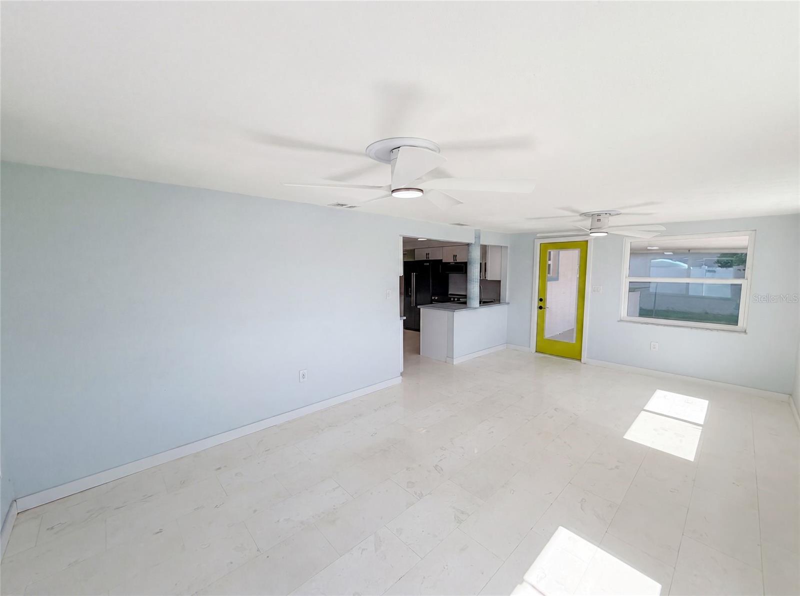 13638 EVELANE DR — photo 3