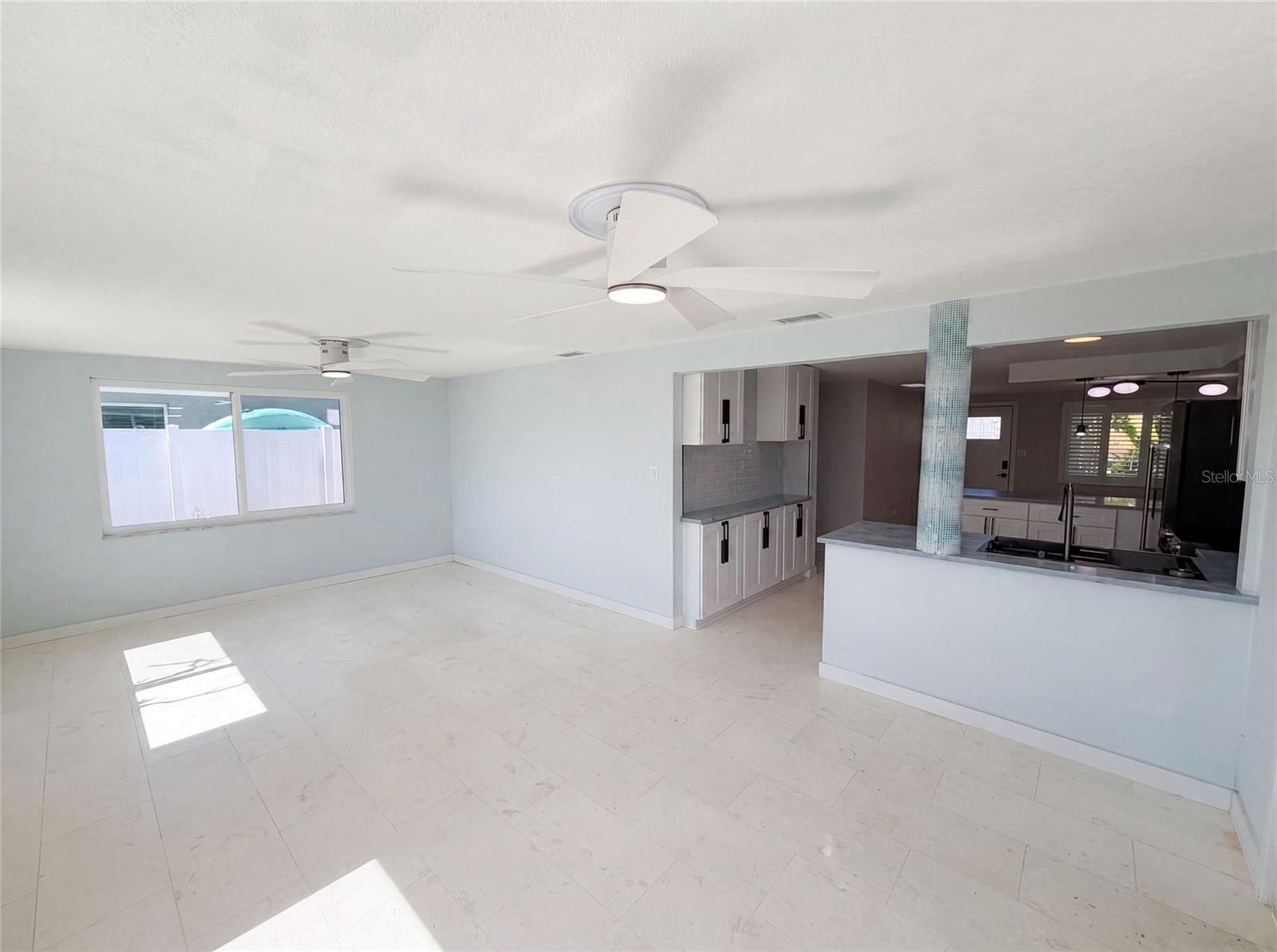13638 EVELANE DR — photo 16
