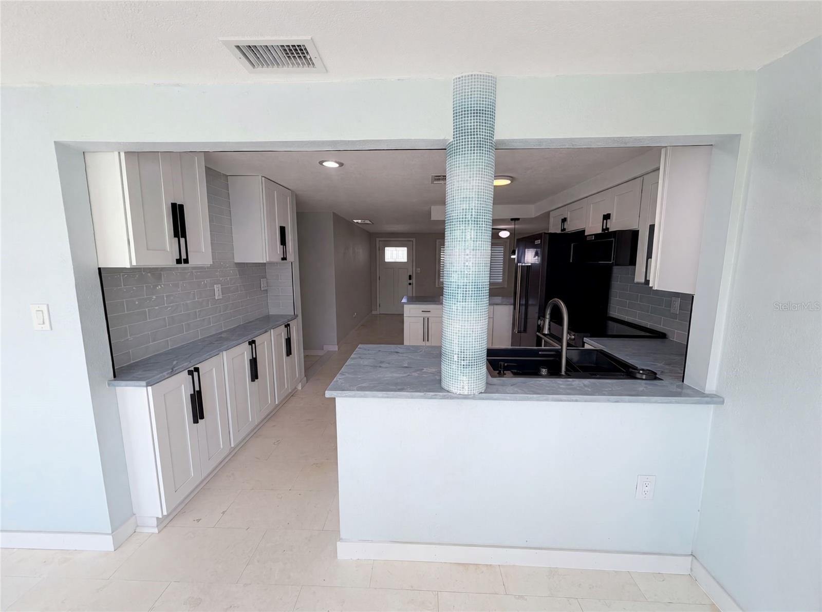 13638 EVELANE DR — photo 17