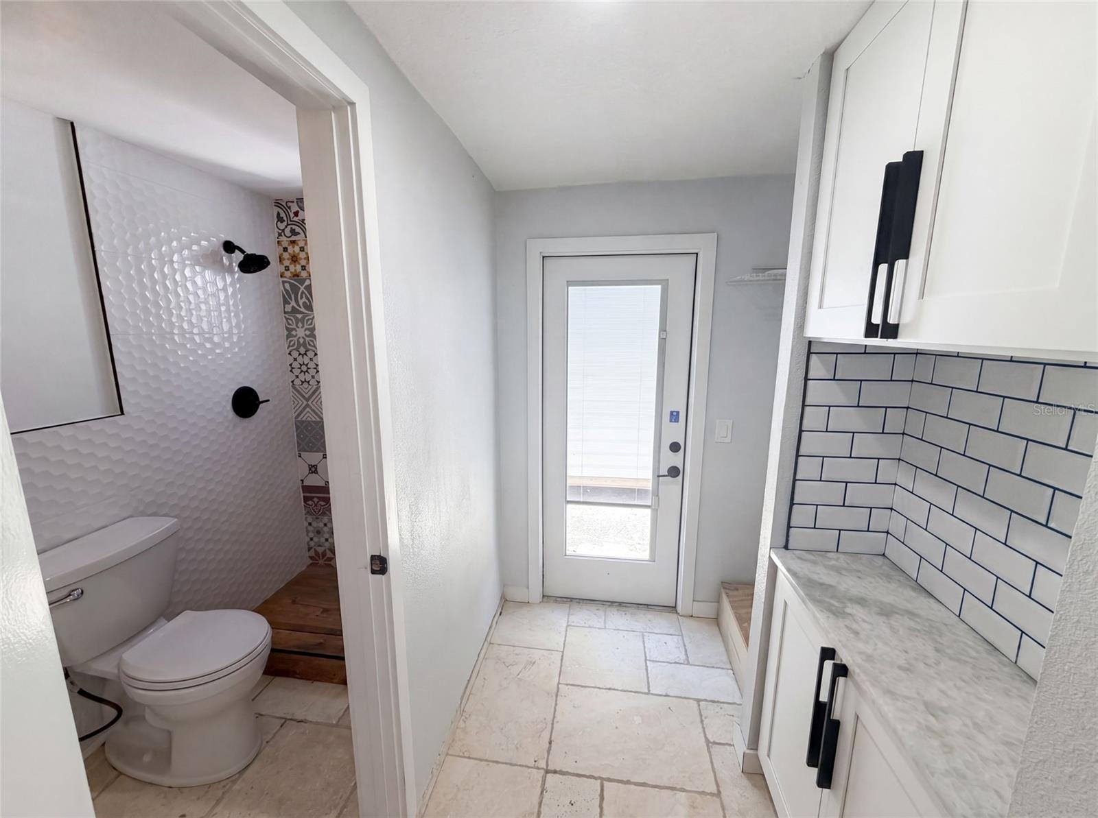 13638 EVELANE DR — photo 14