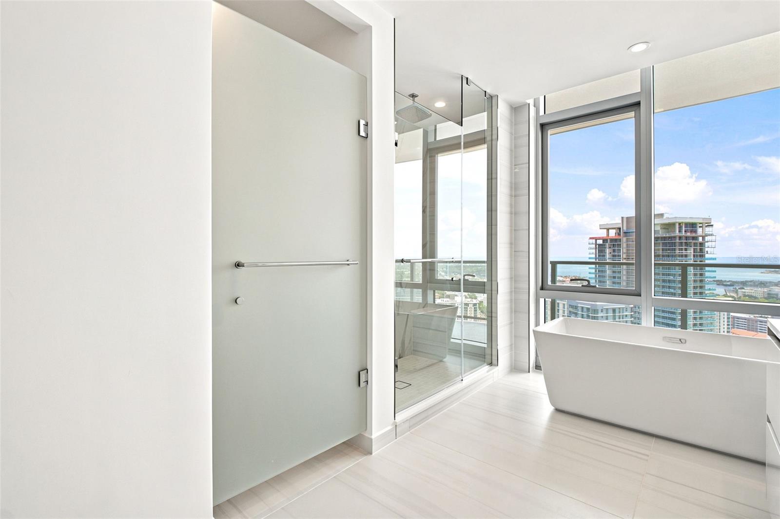 400 CENTRAL AVE #2901 — photo 38