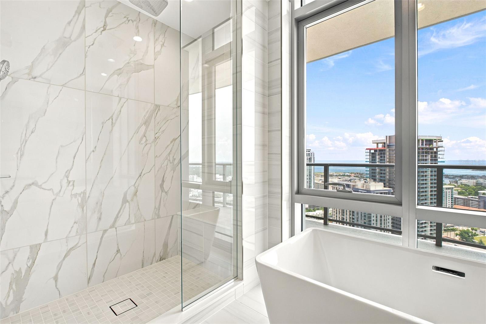 400 CENTRAL AVE #2901 — photo 40