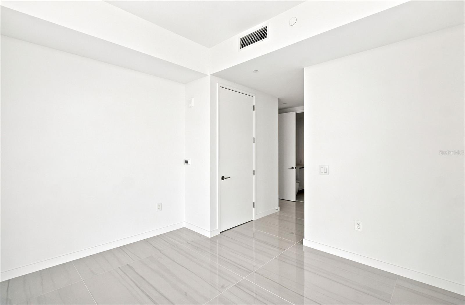 400 CENTRAL AVE #2901 — photo 45