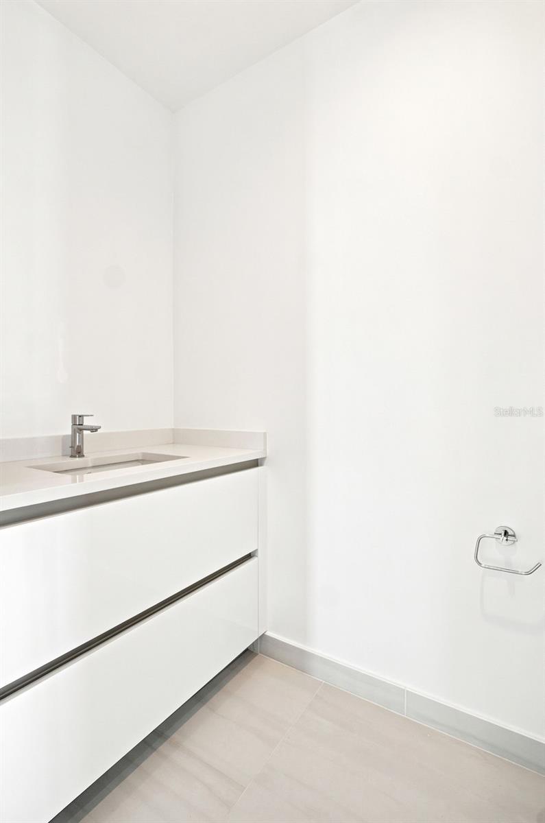 400 CENTRAL AVE #2901 — photo 70